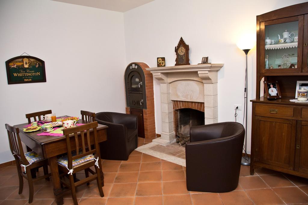 B&B Il Tiglio Padula Exterior foto