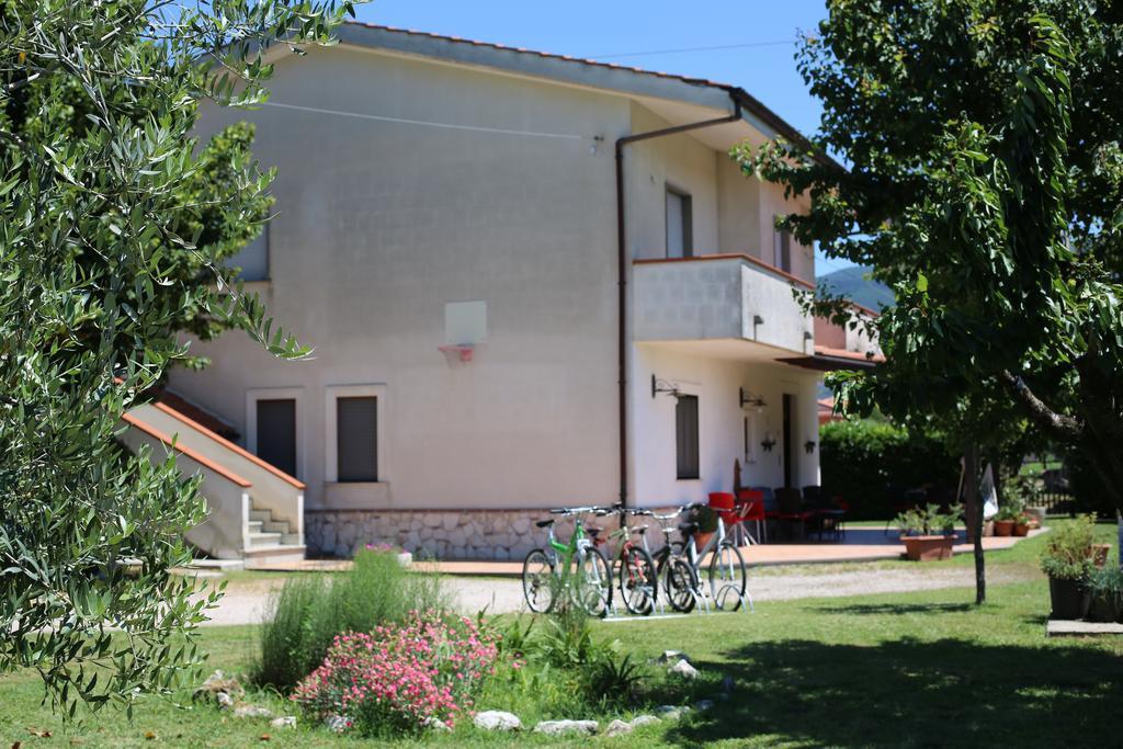 B&B Il Tiglio Padula Exterior foto
